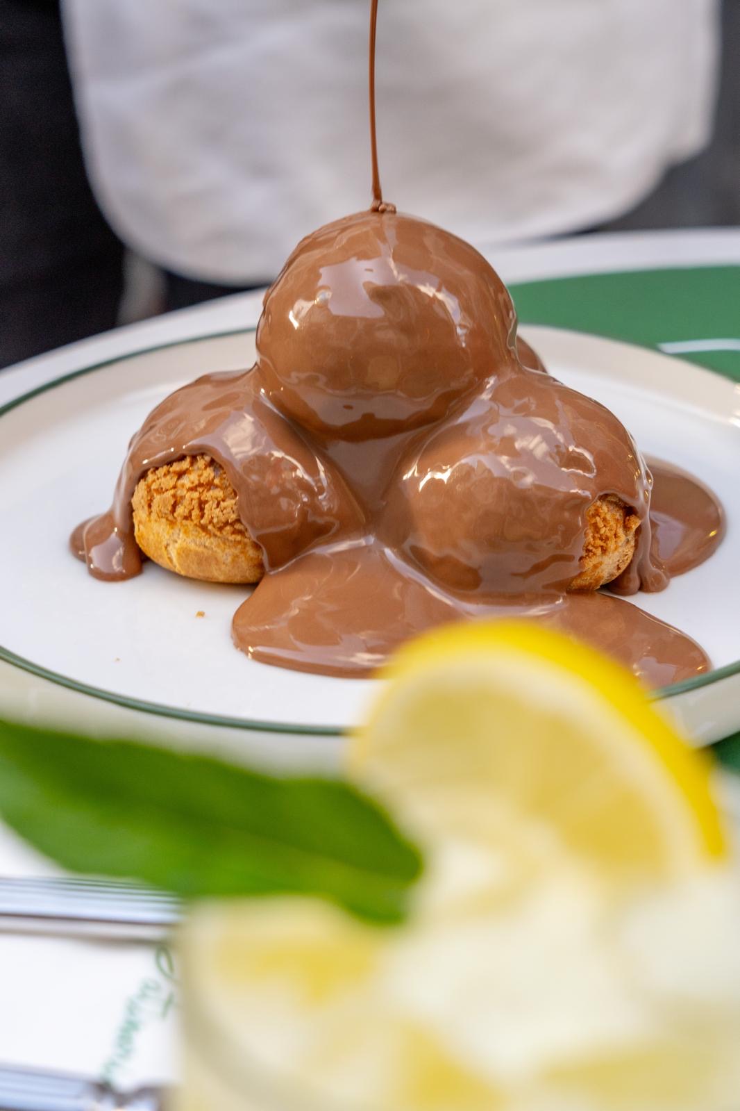 SPECIEL PROFITEROL