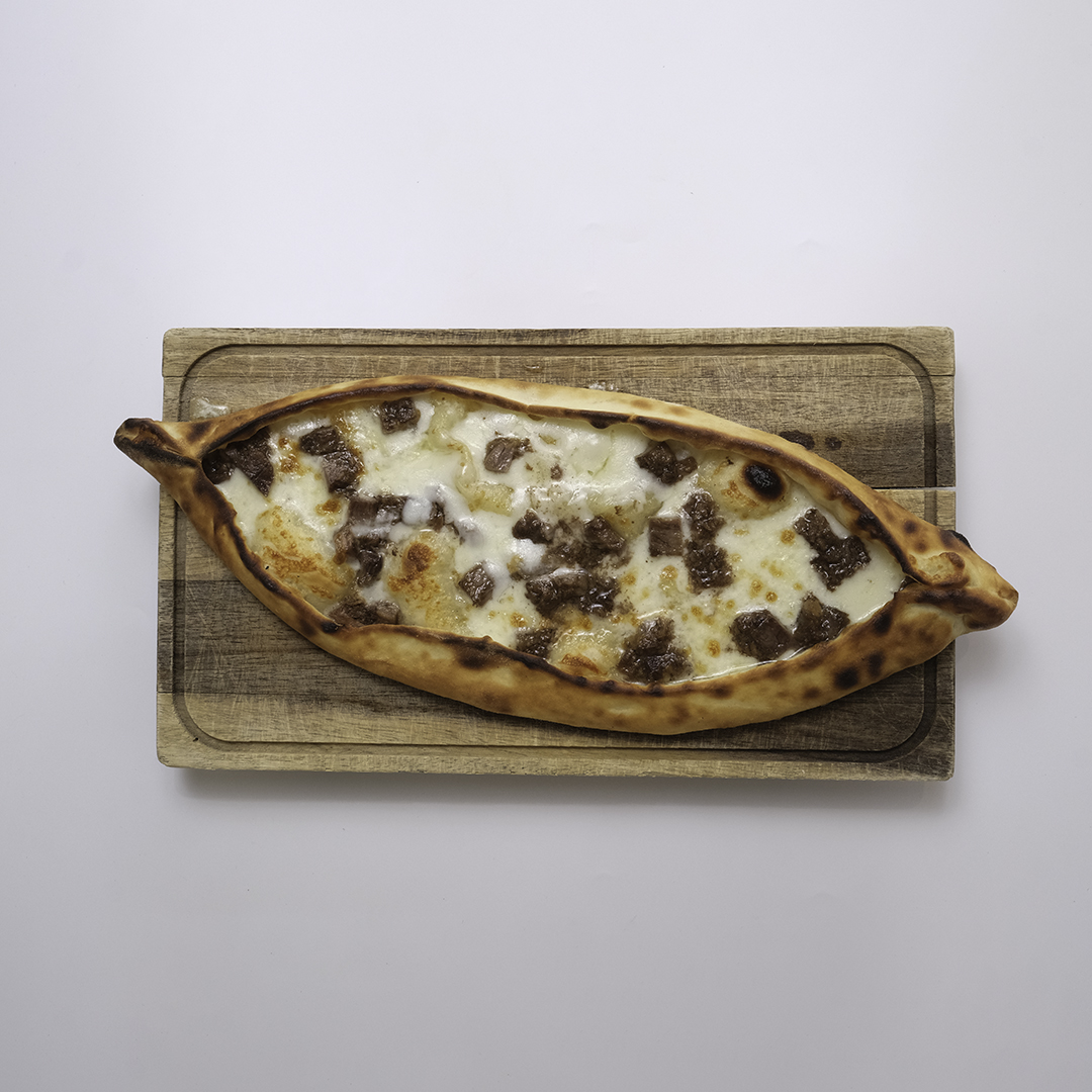 Kaşar Peyniri ve Kavurmalı